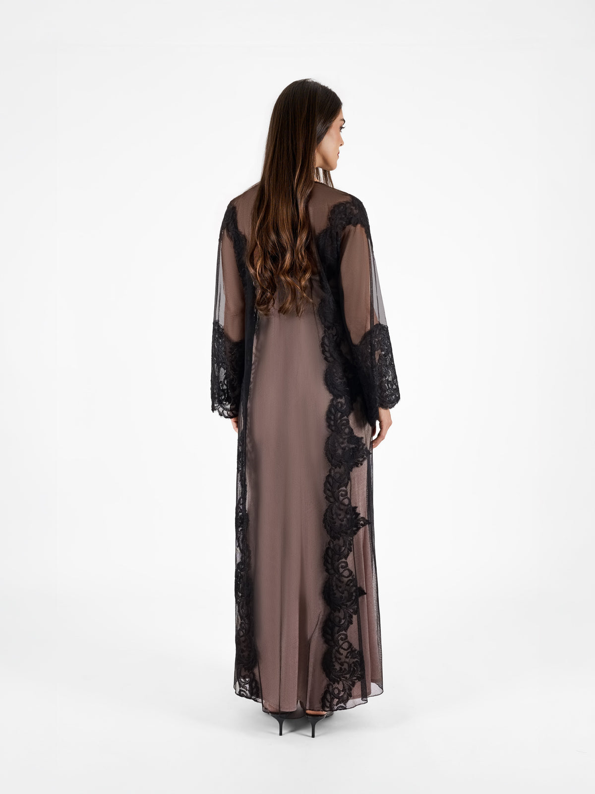 Abaya's Look 3 - 3